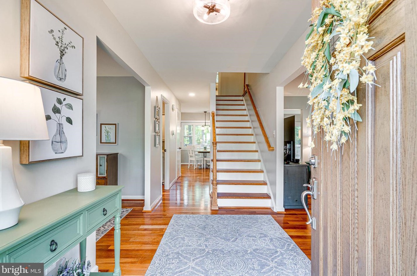 10431 Finchley Ct, Fairfax, VA 22032
