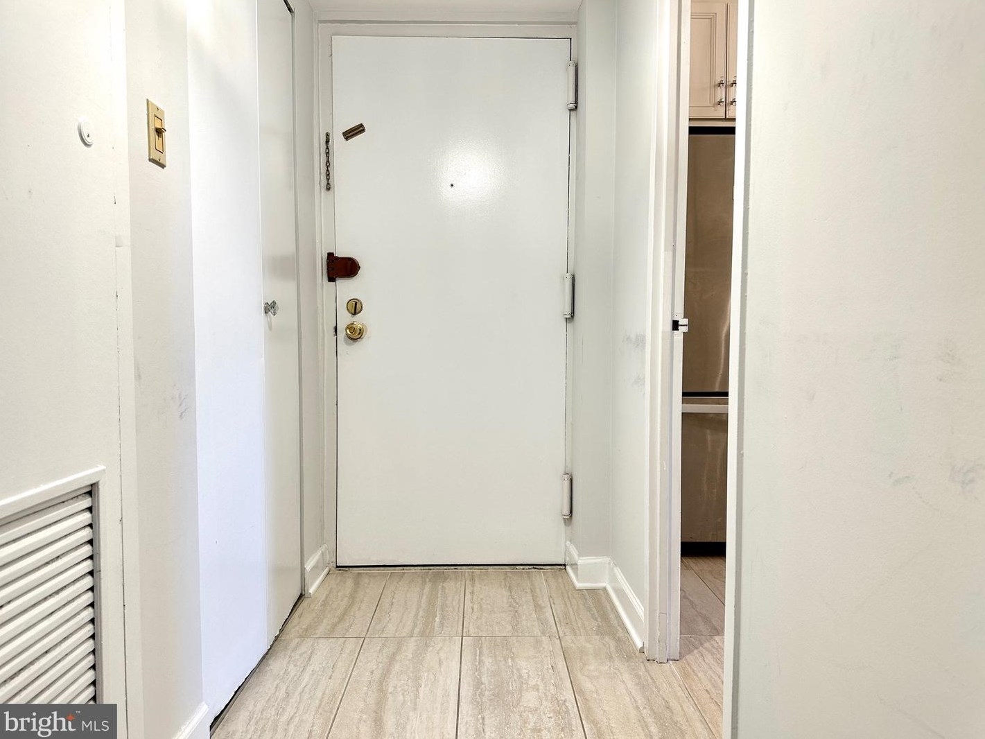 3100 S Manchester St Apt 602, Falls Church, VA 22044