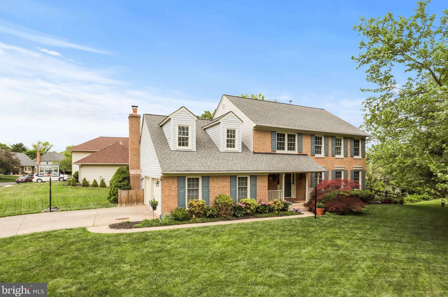 14800 Sun Meadow Ct, Centreville, VA 20120-1226