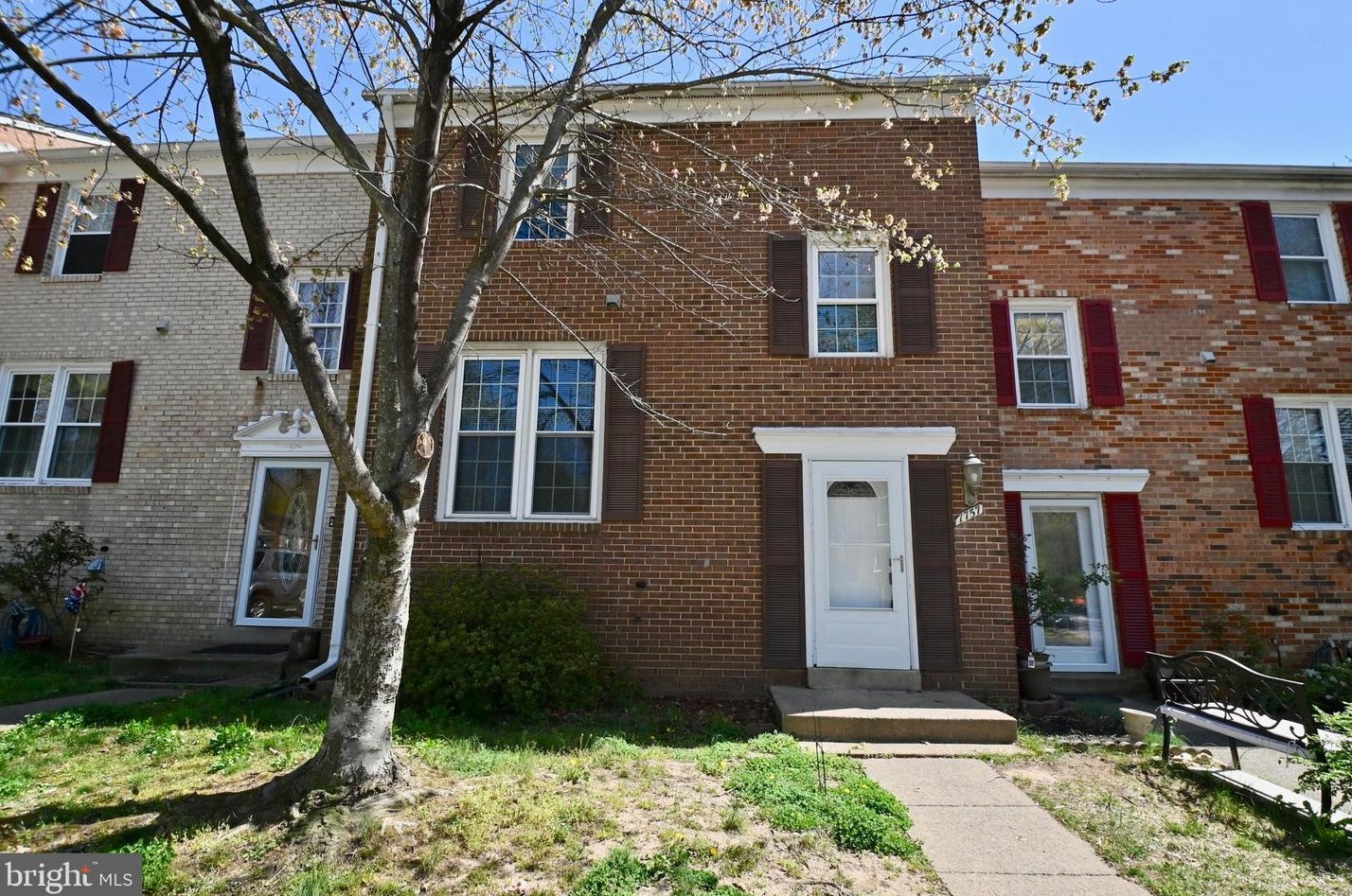 7757 Durer Ct, Springfield, VA 22153