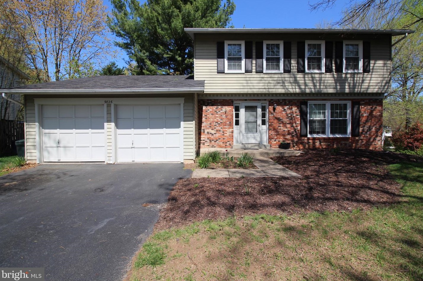 9826 Wolcott Dr, Springfield, VA 22015
