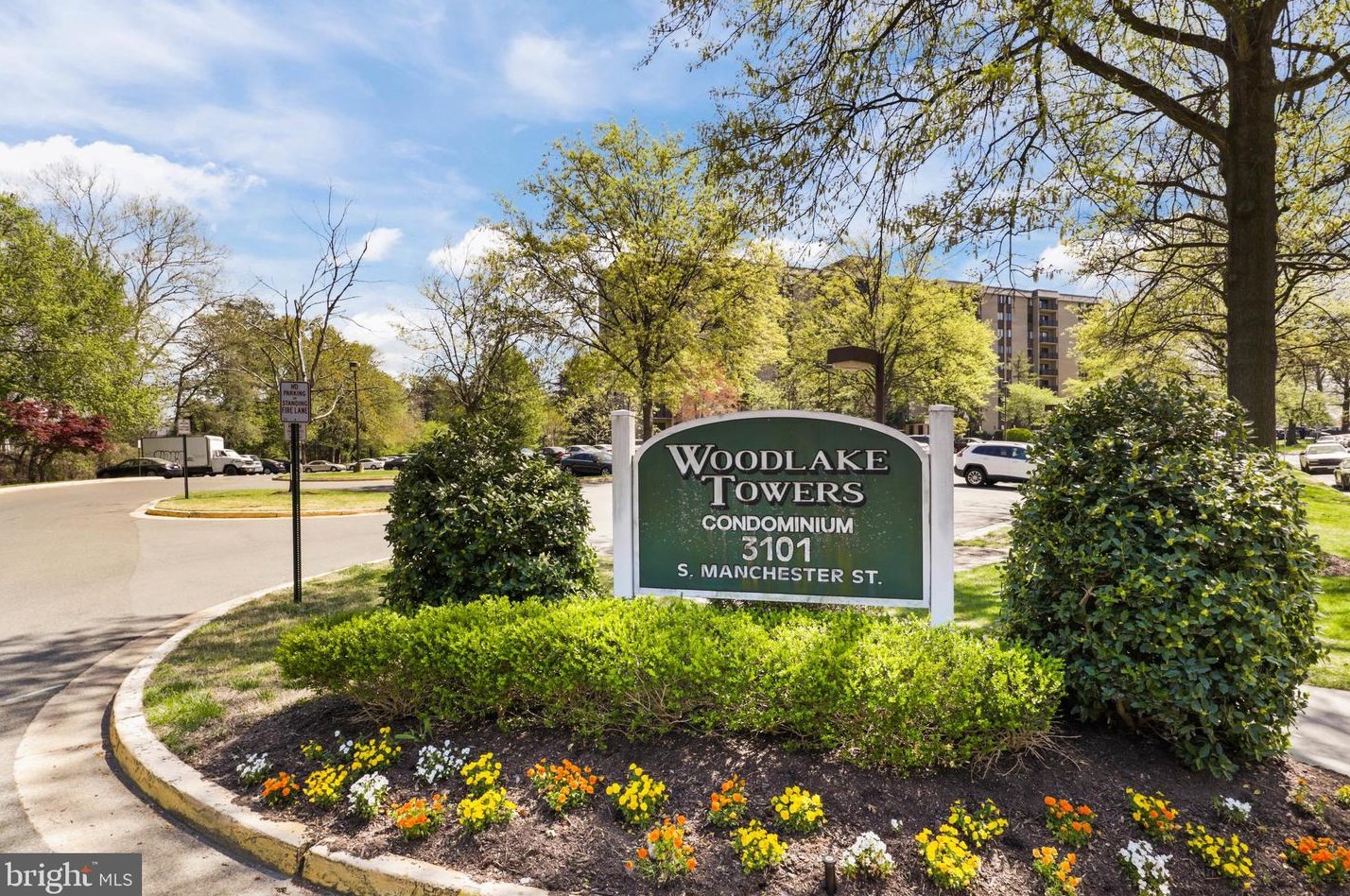3101 S Manchester St #813, Falls Church, VA 22044