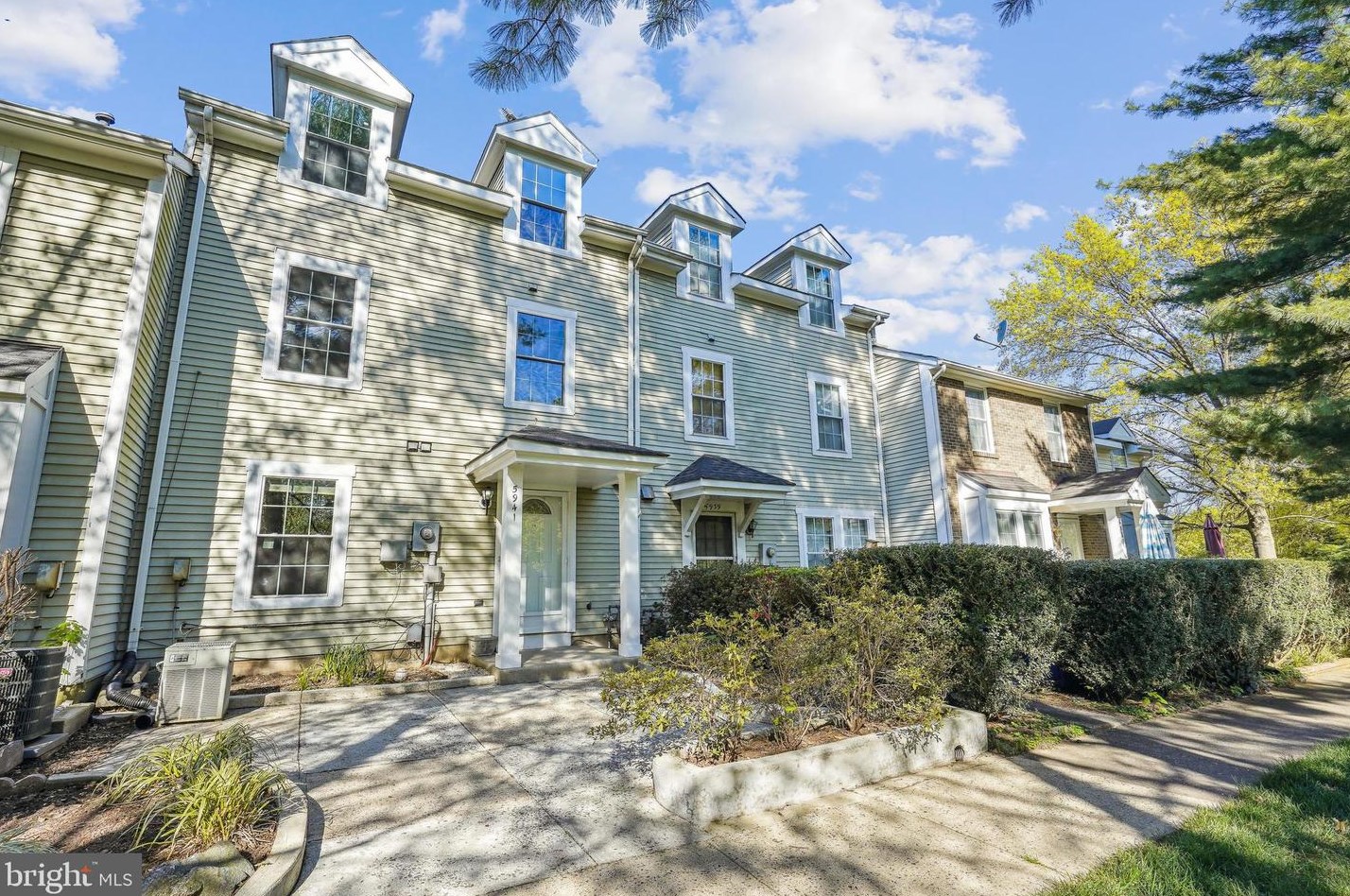 5941 Havener House Way, Centreville, VA 20120