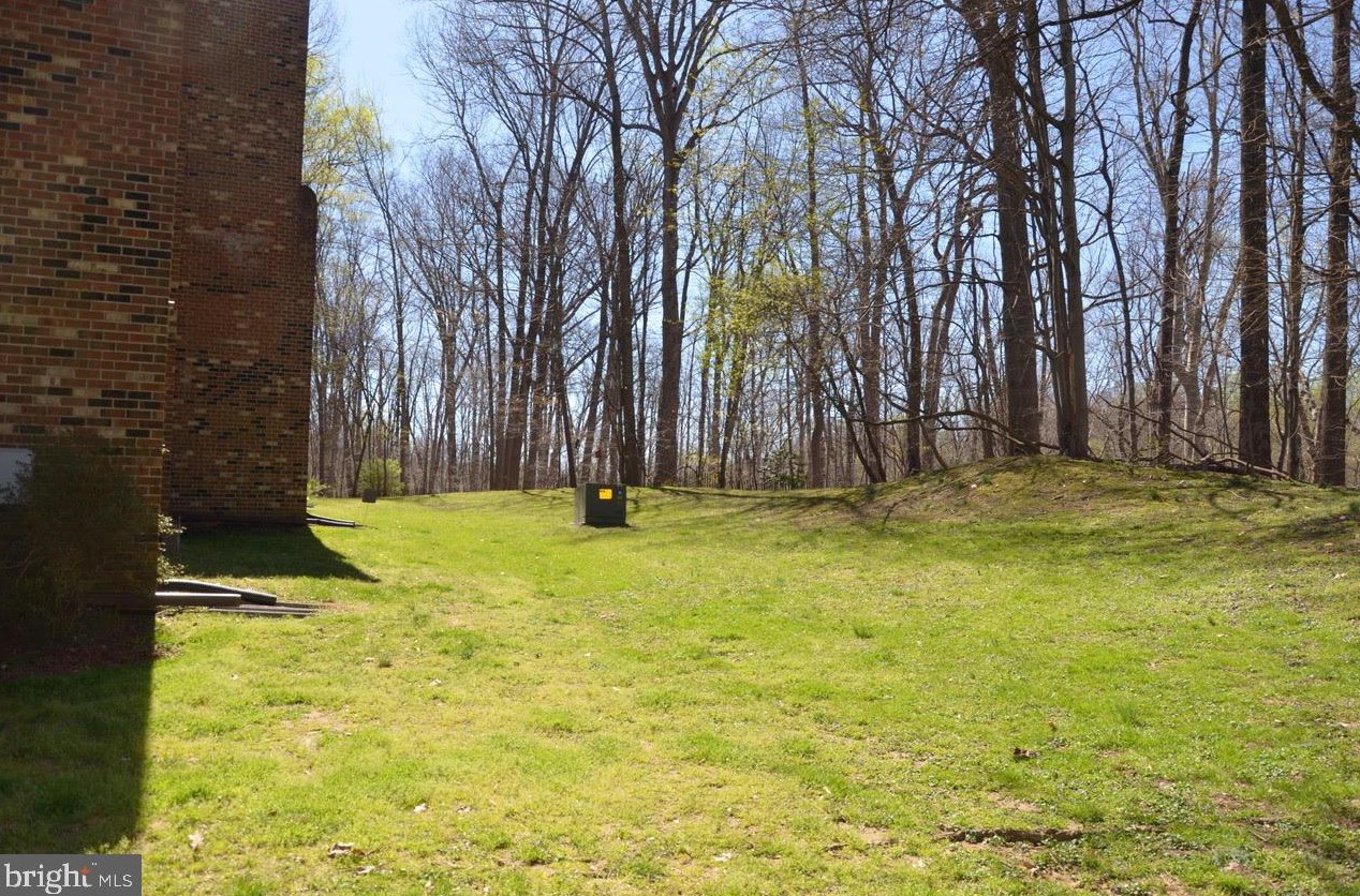 3840 Steppes Ct #3840b, Falls Church, VA 22041