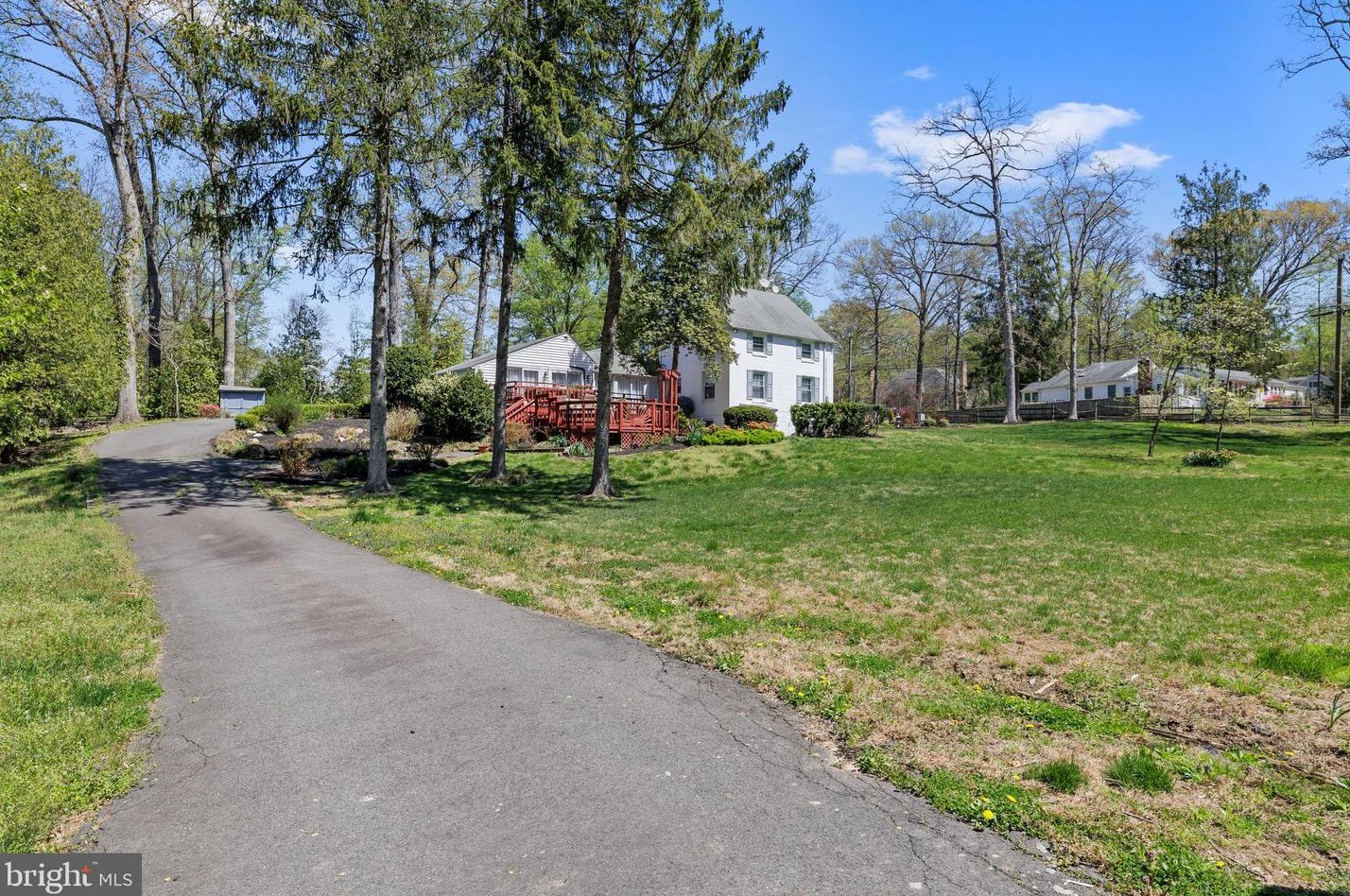 7600 Walton Ln, Annandale, VA 22003