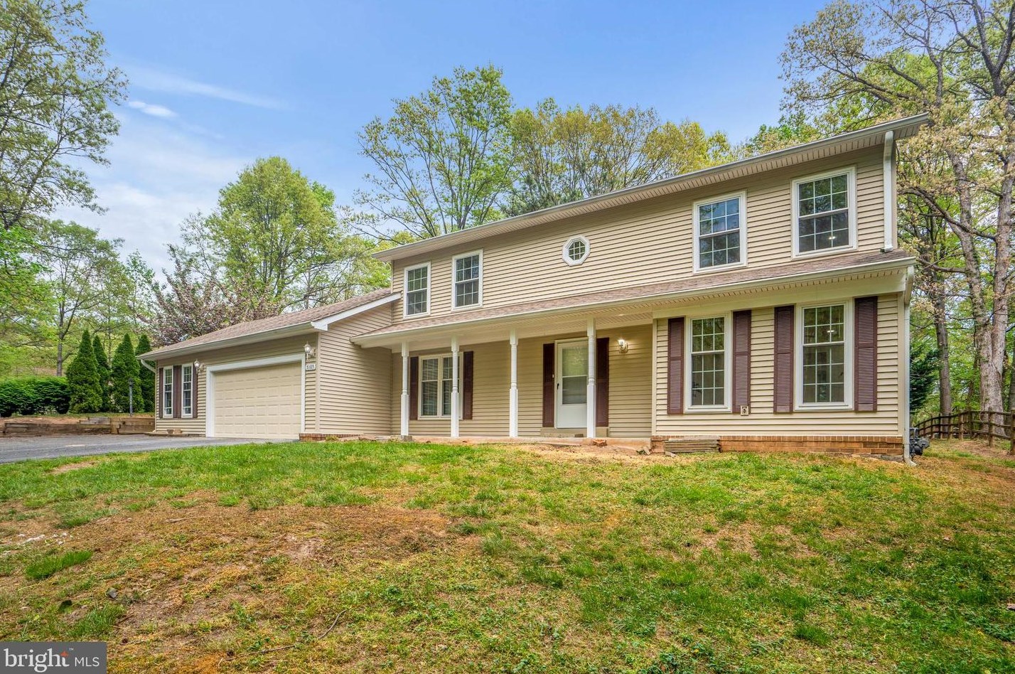 5105 Pheasant Ridge Rd, Fairfax, VA 22030