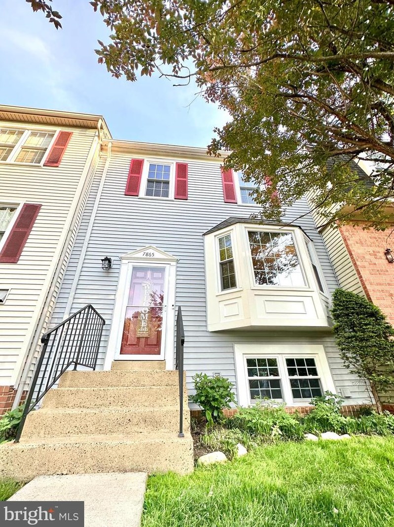 7865 Trammell Ct, Annandale, VA 22003