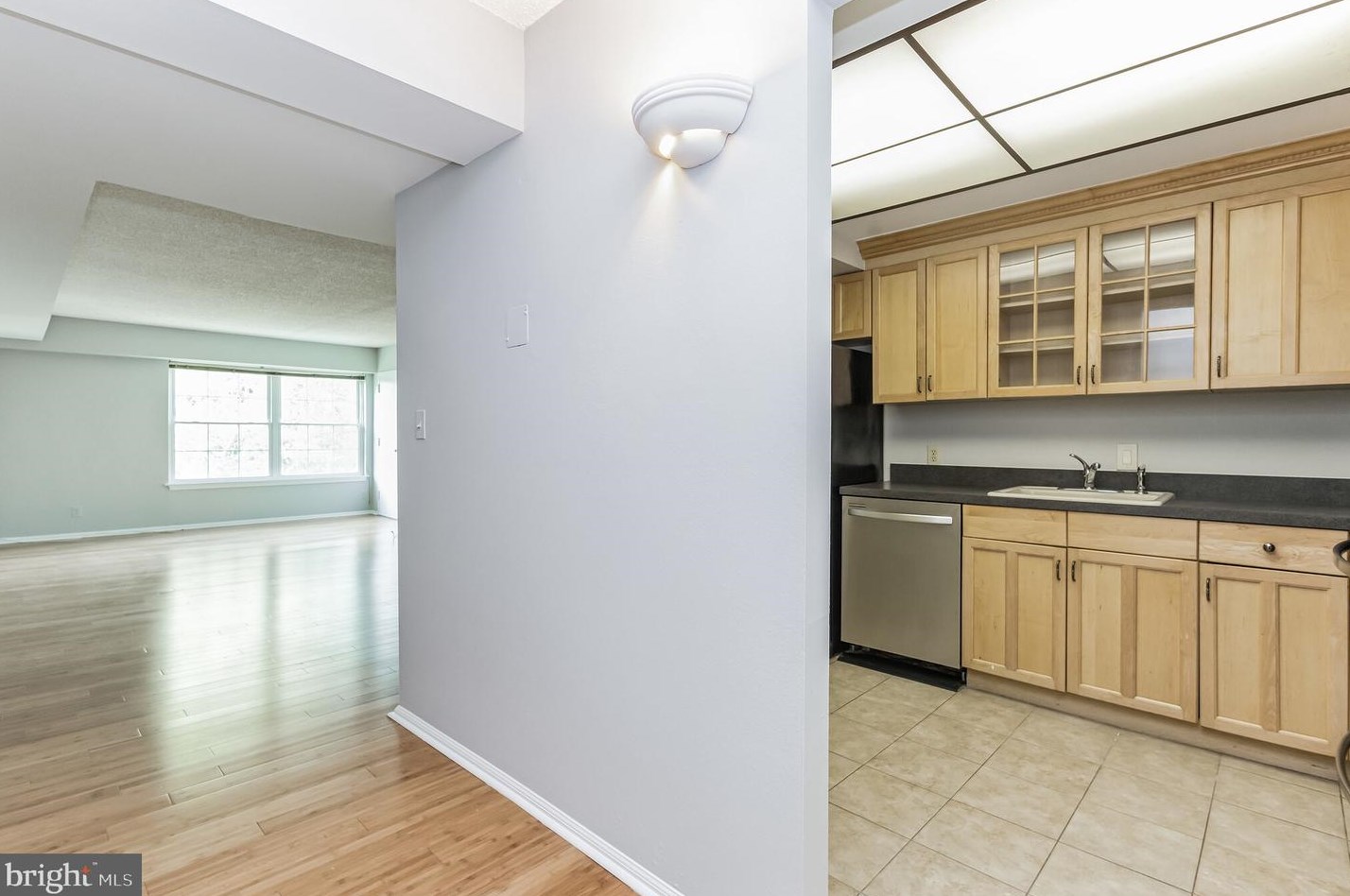 7621 Provincial Dr #206, Mc Lean, VA 22102