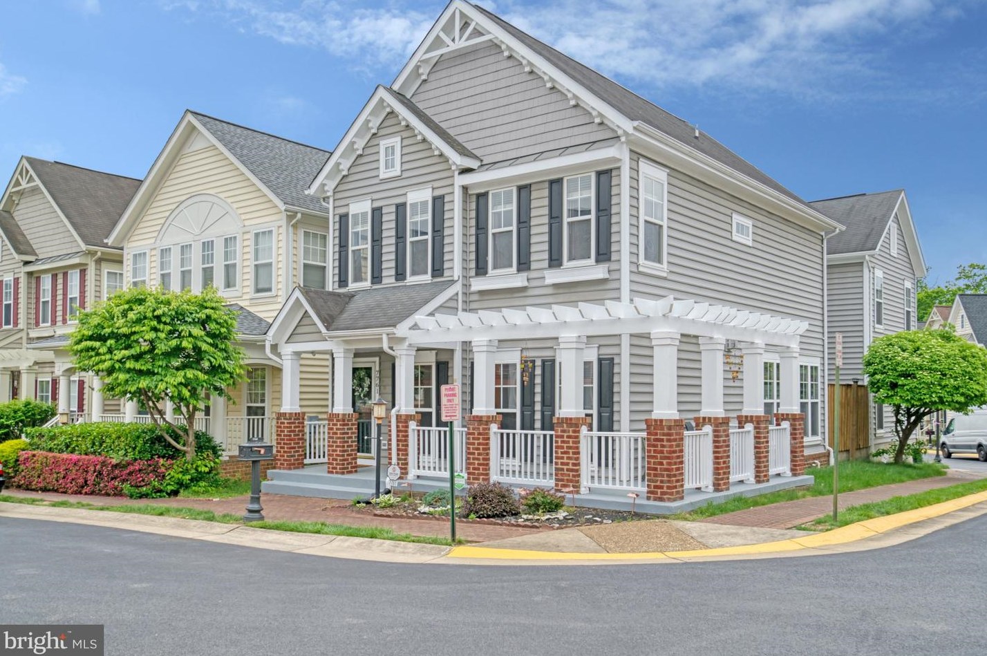 7761 Grandwind Dr, Lorton, VA 22079