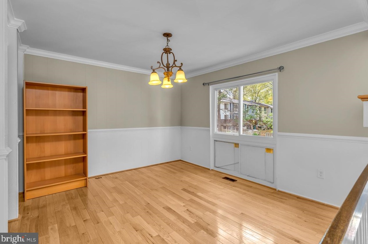 9834 Sweet Mint Dr, Vienna, VA 22181