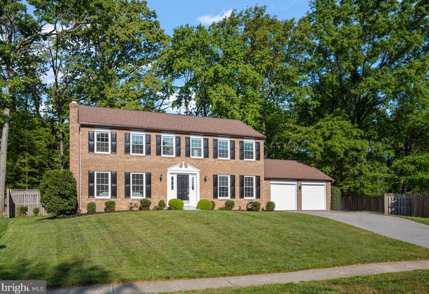 7114 Sterling Grove Dr, Springfield, VA 22150