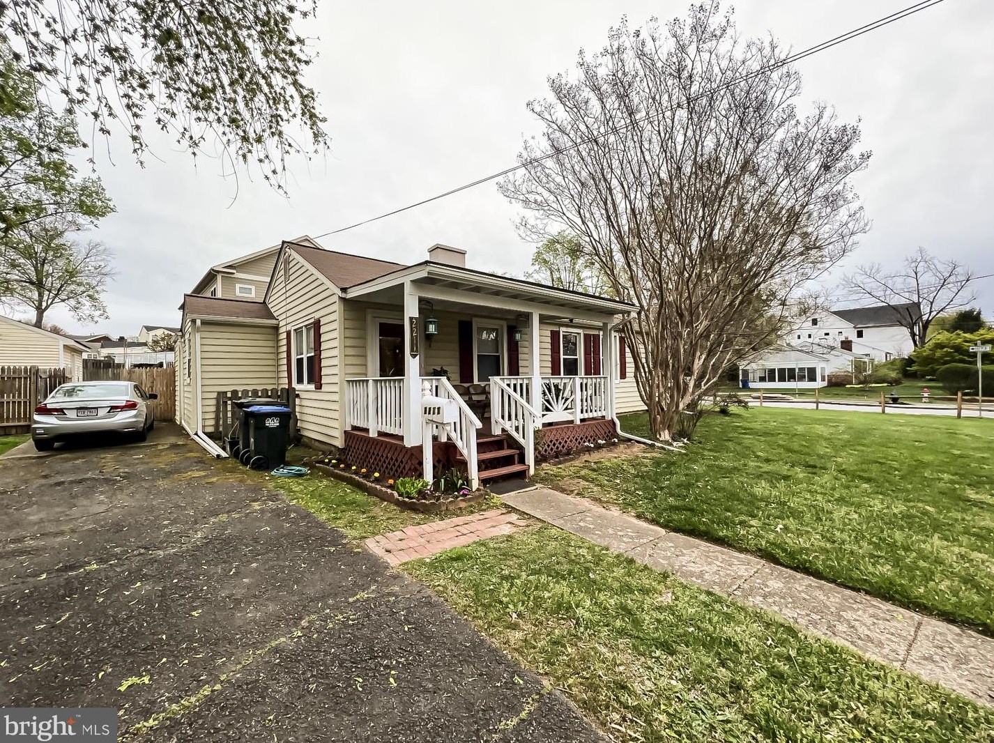 2211 Westmoreland St, Falls Church, VA 22043