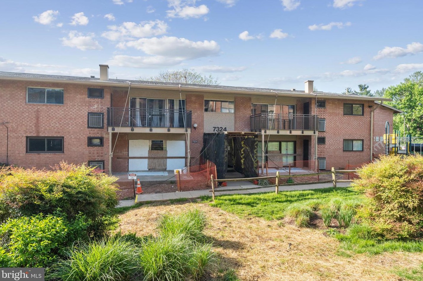 7324 Lee Hwy #204, Falls Church, VA 22046