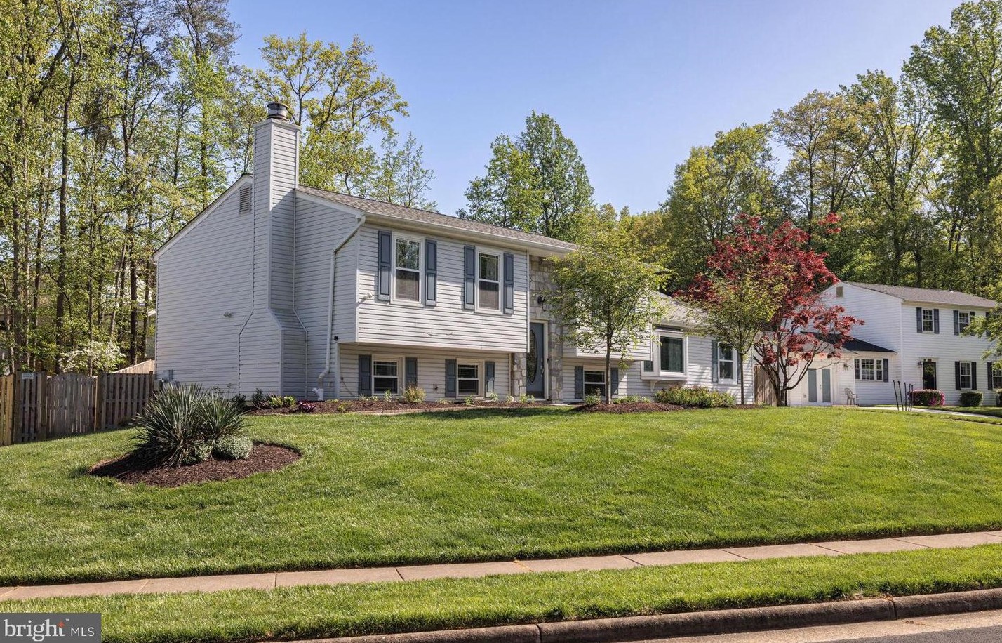 9767 Turnbuckle Dr, Springfield, VA 22015