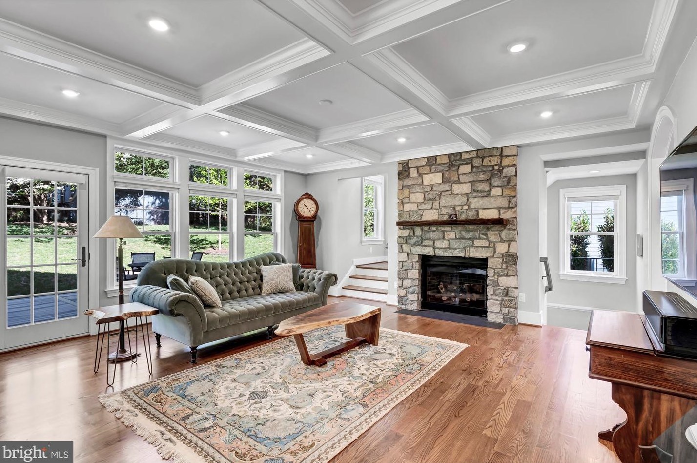 628 John Marshall Dr, Vienna, VA 22180-3522
