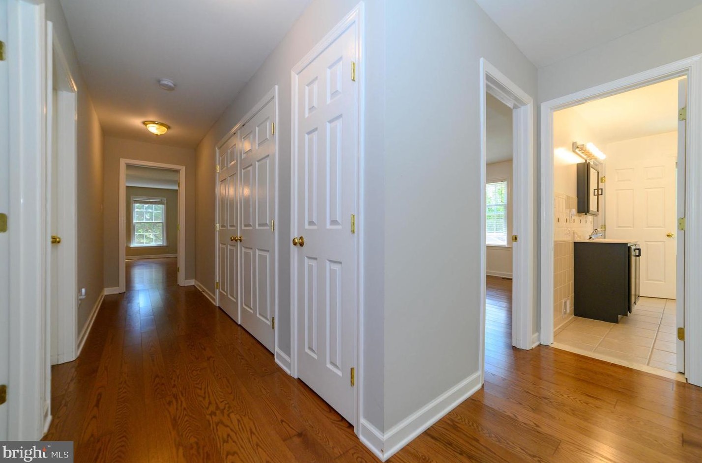 5438 Ruby Dr, Fairfax VA  22030-6338 exterior