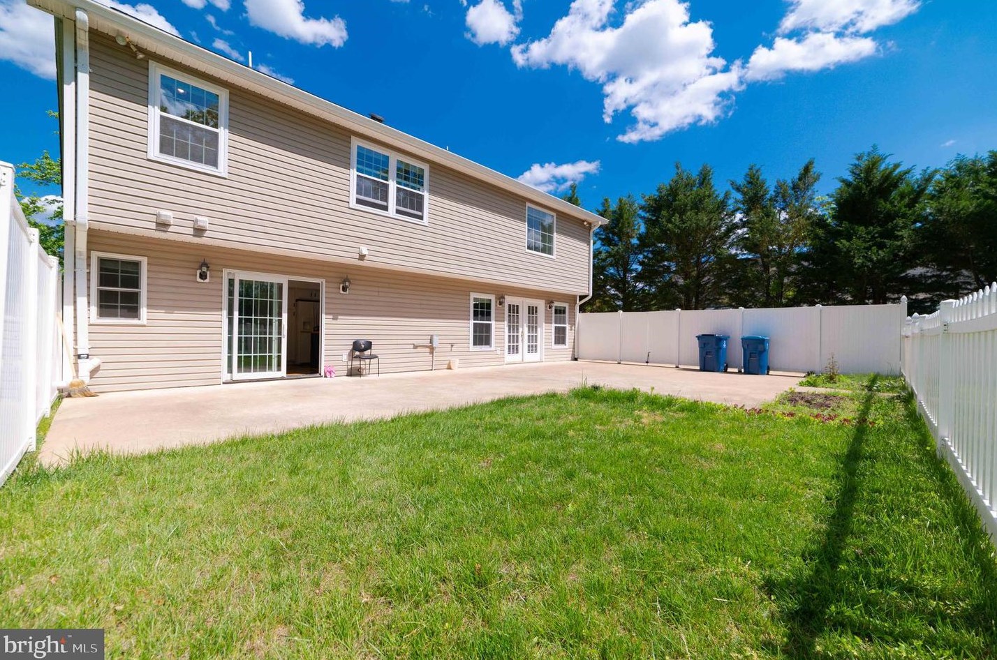 5438 Ruby Dr, Fairfax VA  22030-6338 exterior