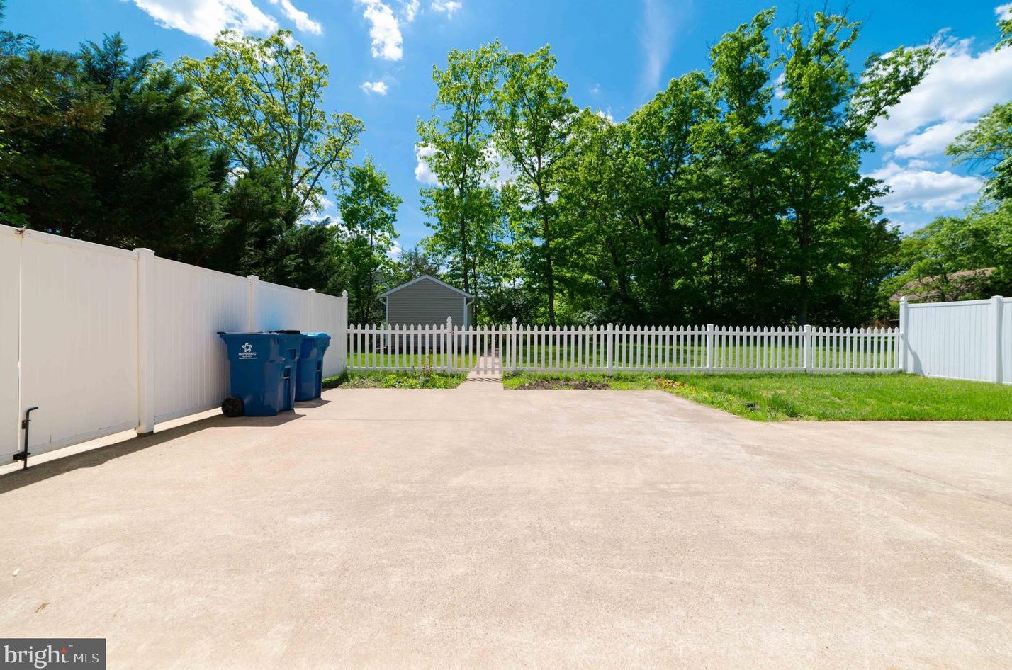 5438 Ruby Dr, Fairfax VA  22030-6338 exterior