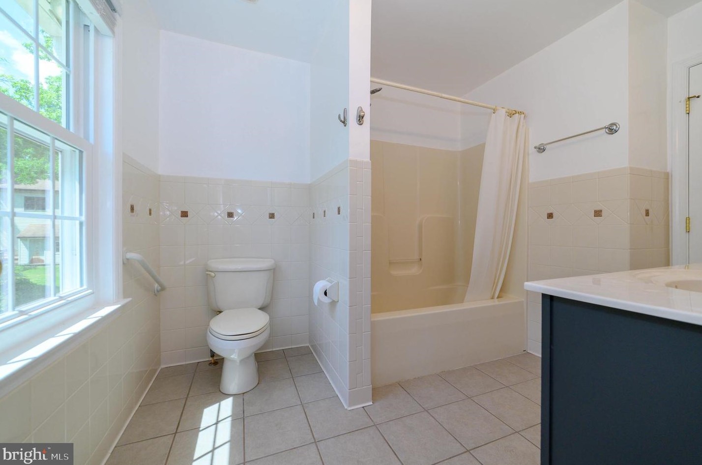 5438 Ruby Dr, Fairfax VA  22030-6338 exterior