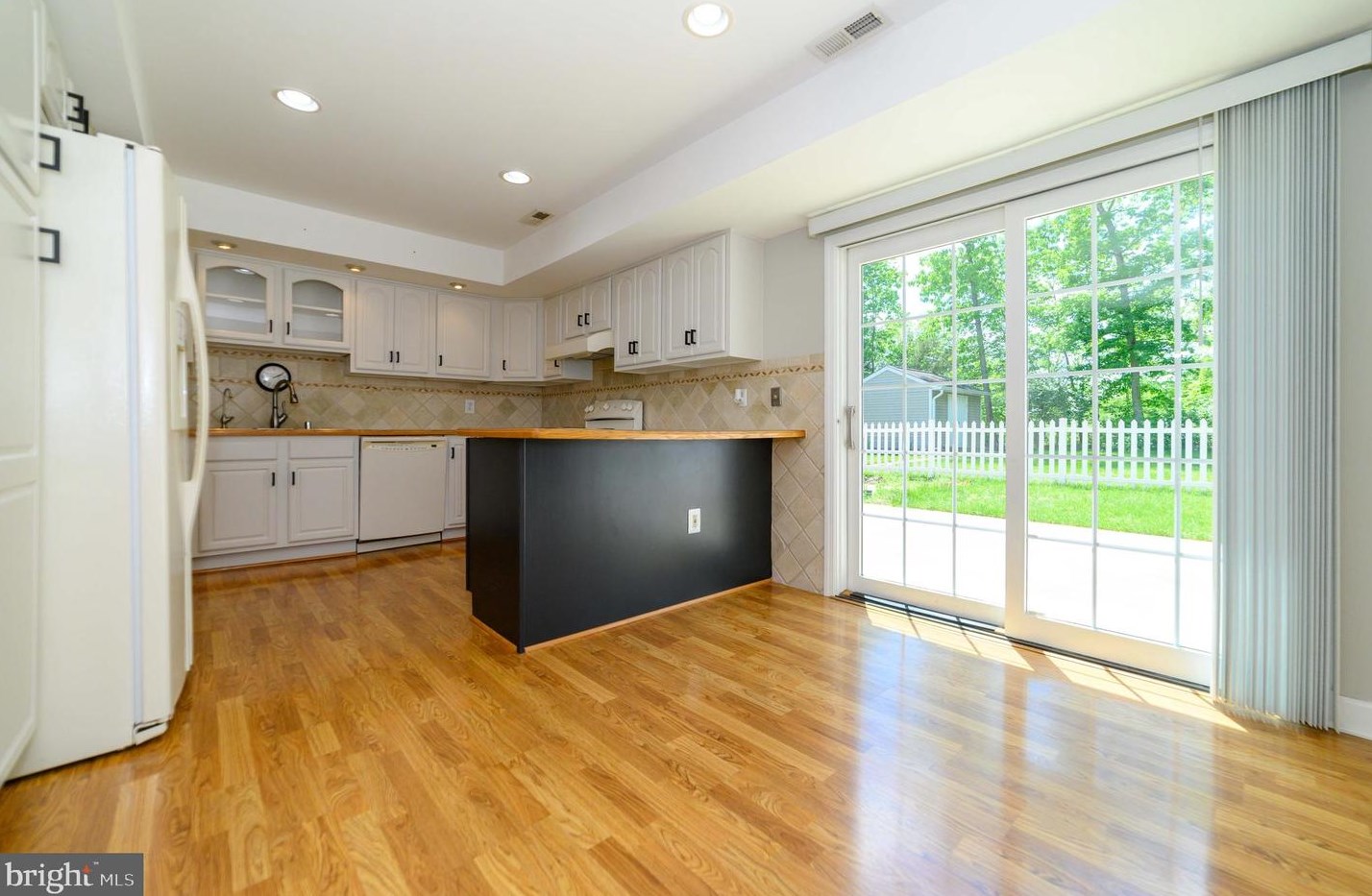 5438 Ruby Dr, Fairfax VA  22030-6338 exterior