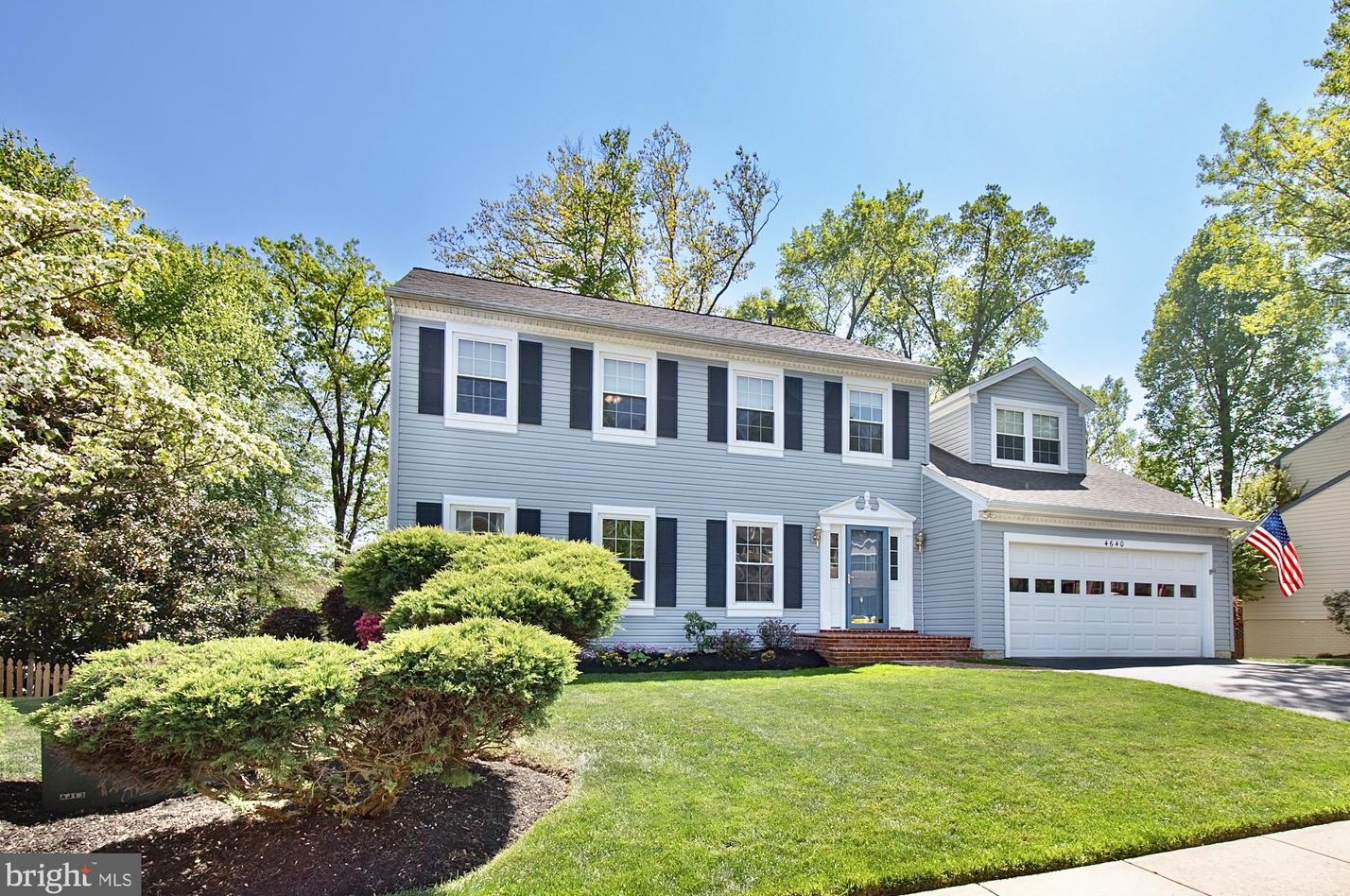 4640 Star Flower Dr, Fairfax, VA 20151-2423