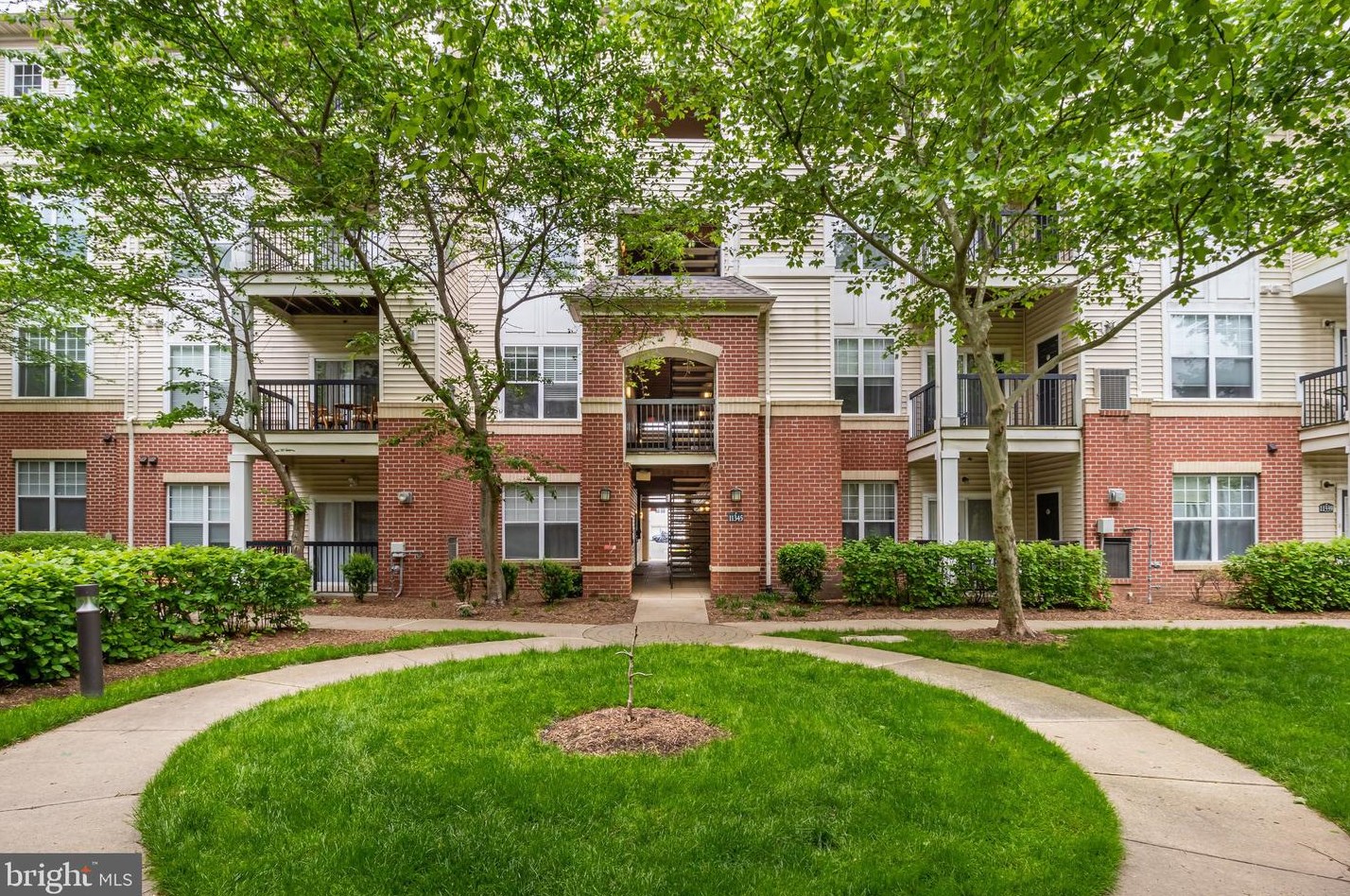 11345 Aristotle Dr #6-208, Fairfax, VA 22030