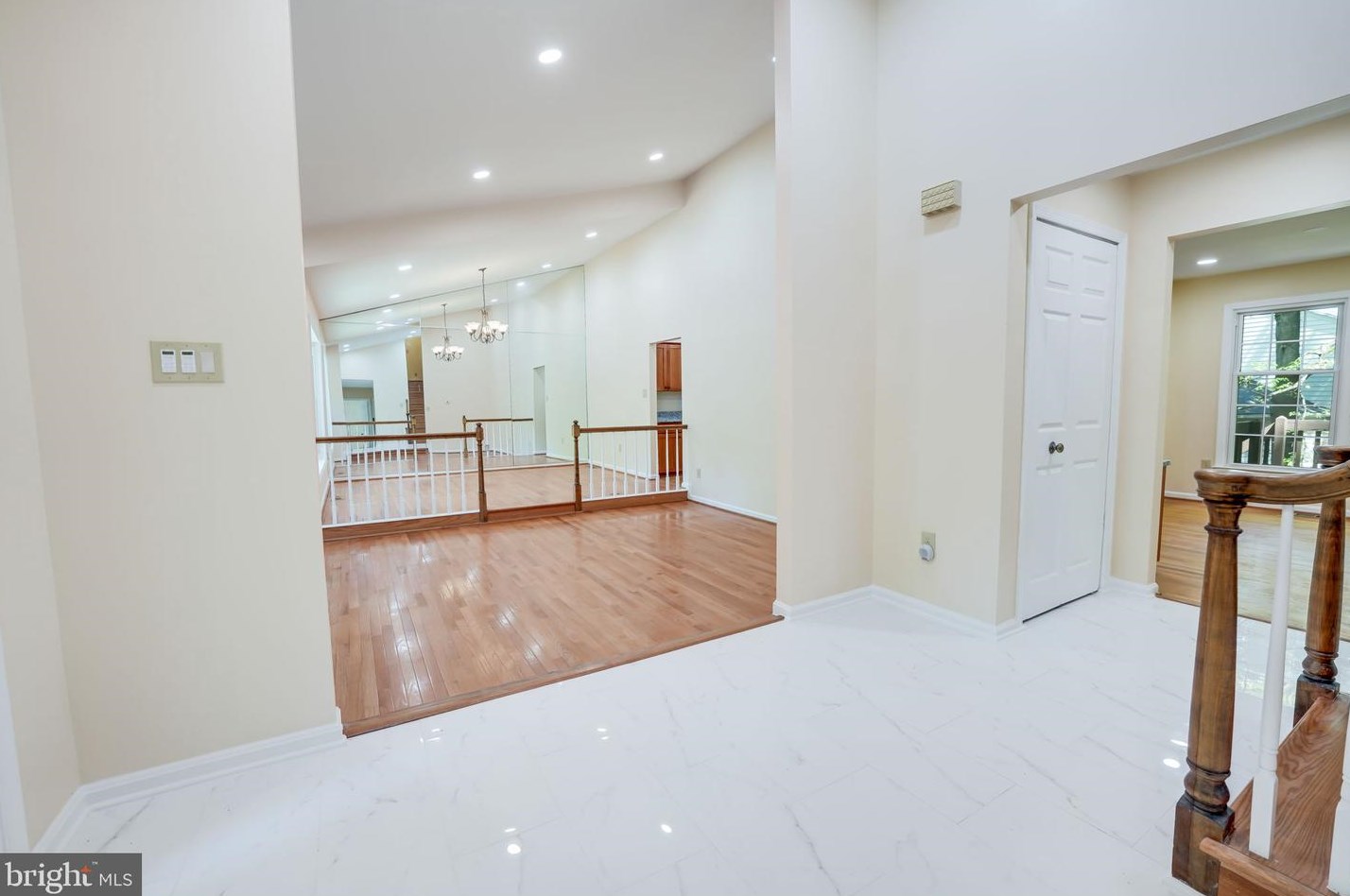 6034 Makely Dr, Fairfax, VA 22039-1323