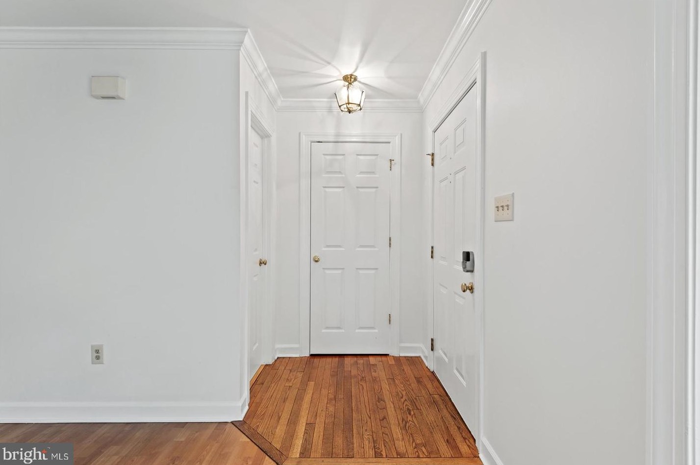 7833 Shepherd Hills Ct, Lorton, VA 22079