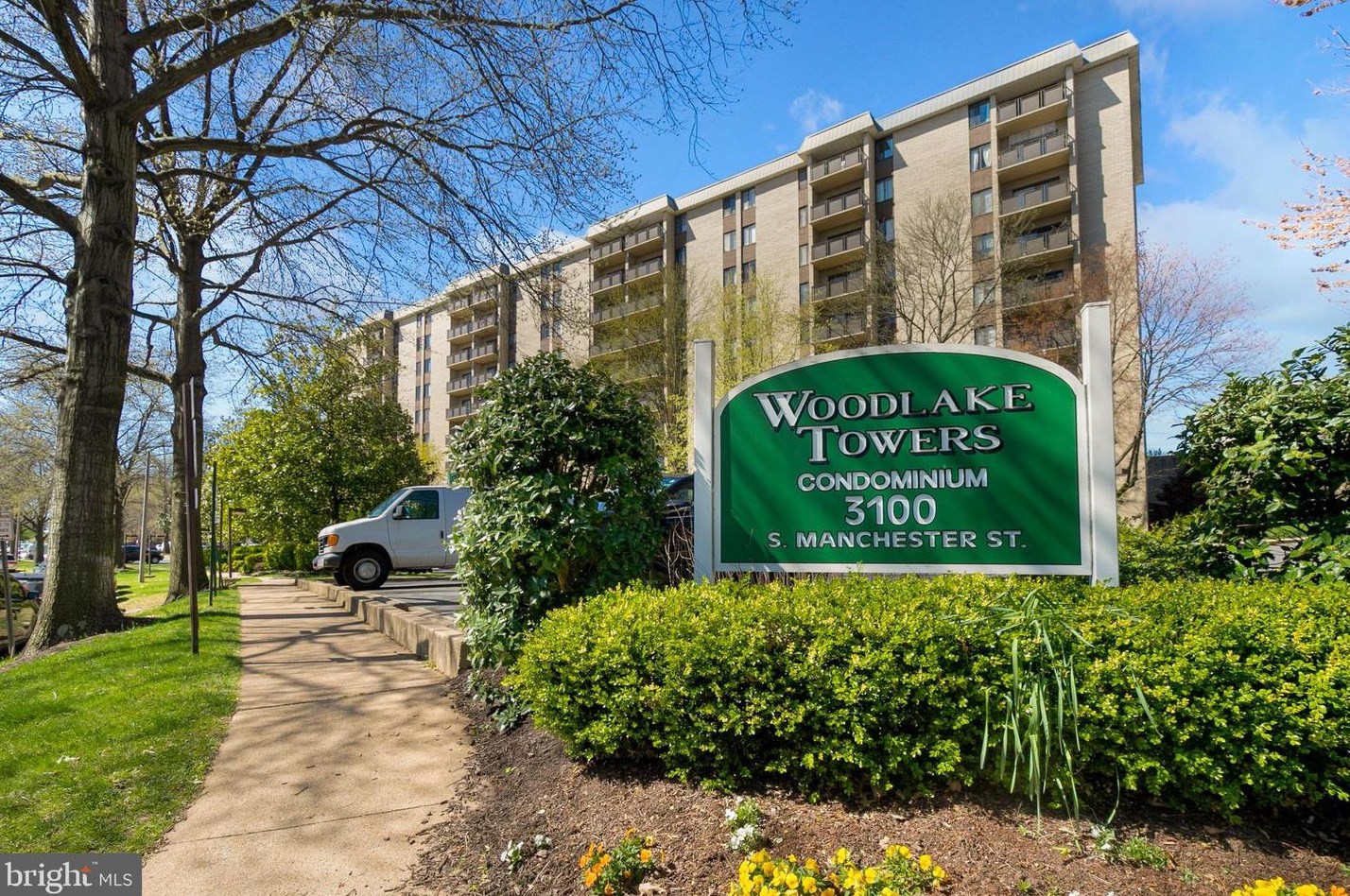 3100 S Manchester St #911, Falls Church, VA 22044