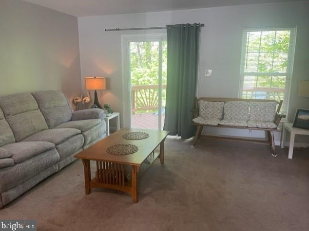 14556 Woodgate Manor Cir, Centreville, VA 20120