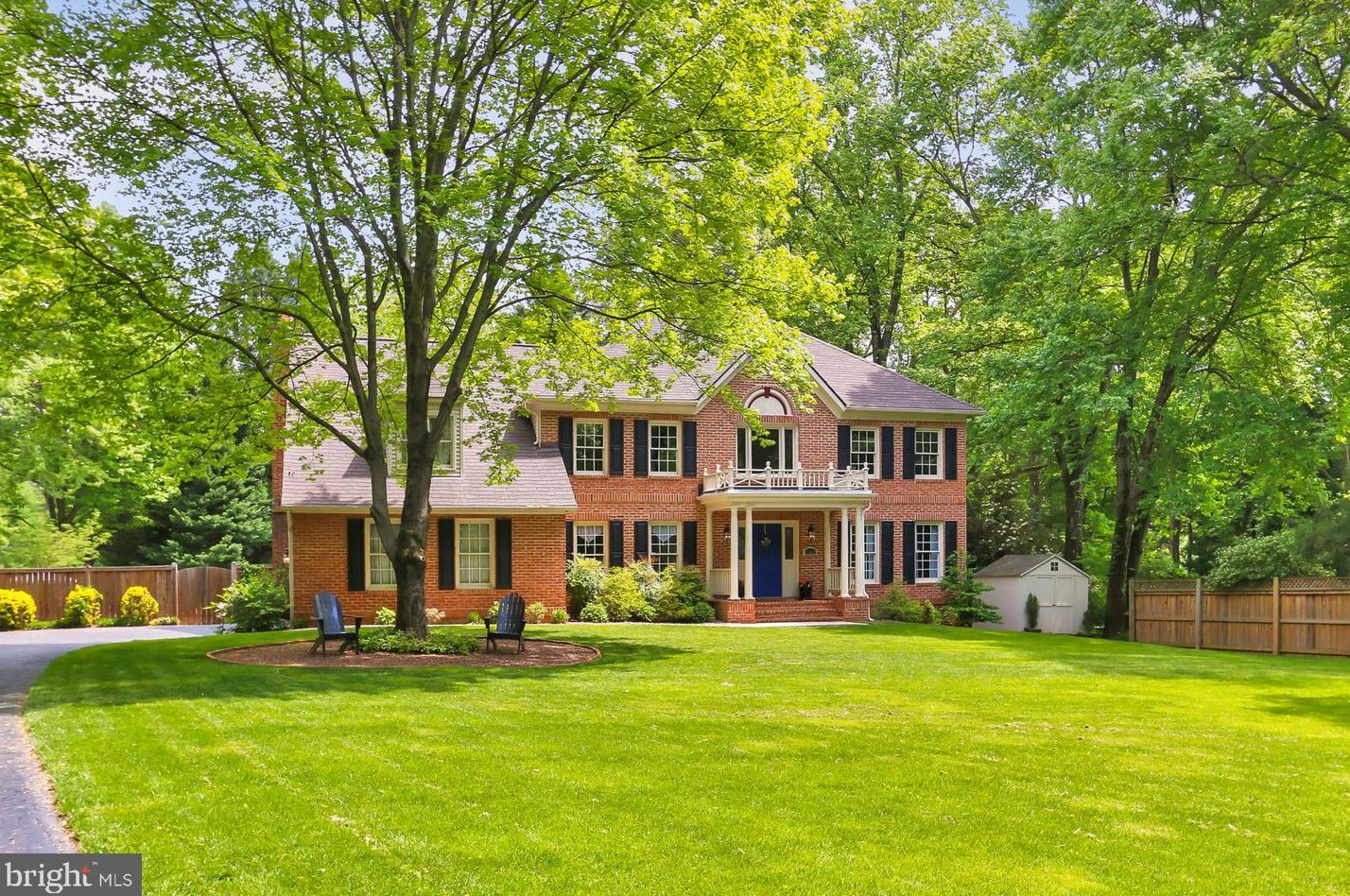 11809 Decour Ct, Fairfax, VA 22030-5822