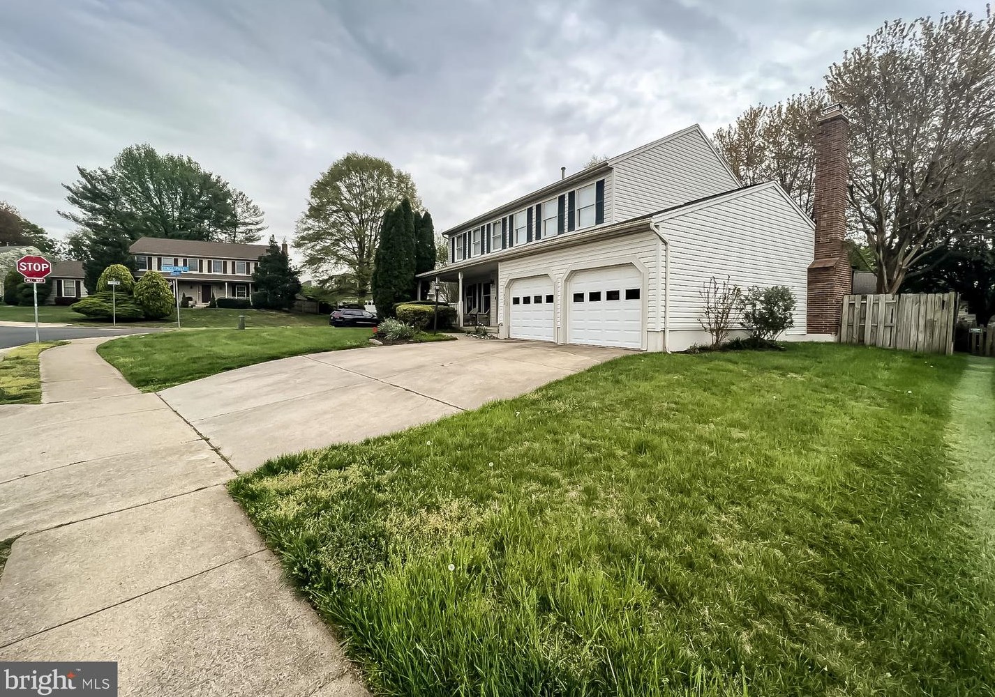 5432 Braddock Ridge Dr, Centreville, VA 20120