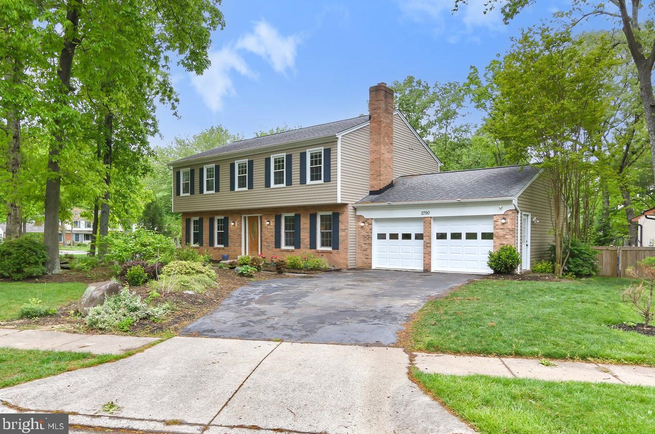 2790 Prince Harold Ct, Herndon, VA 20171