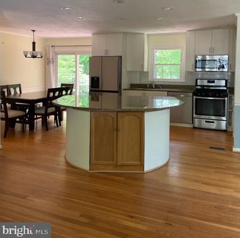 1107 Ware St Sw, Vienna, VA 22180