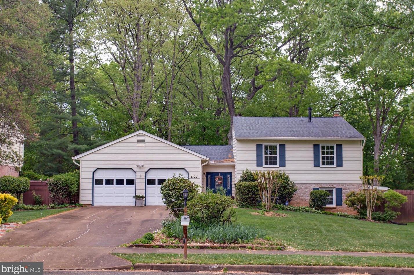 4127 Nutwood Way, Fairfax, VA 22032