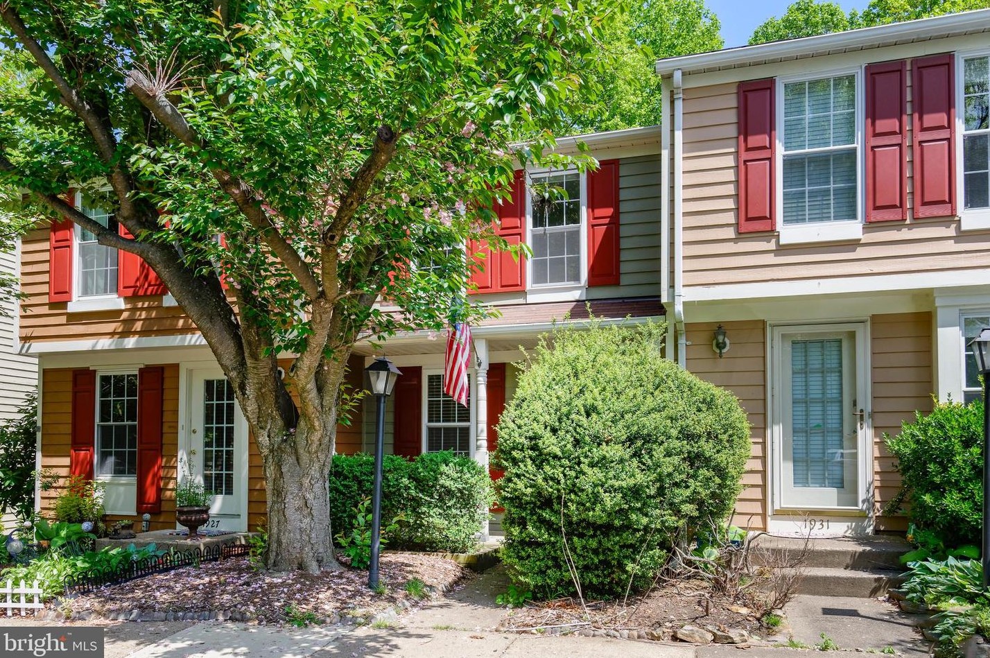 1929 Belmont Ridge Ct, Herndon, VA 20191
