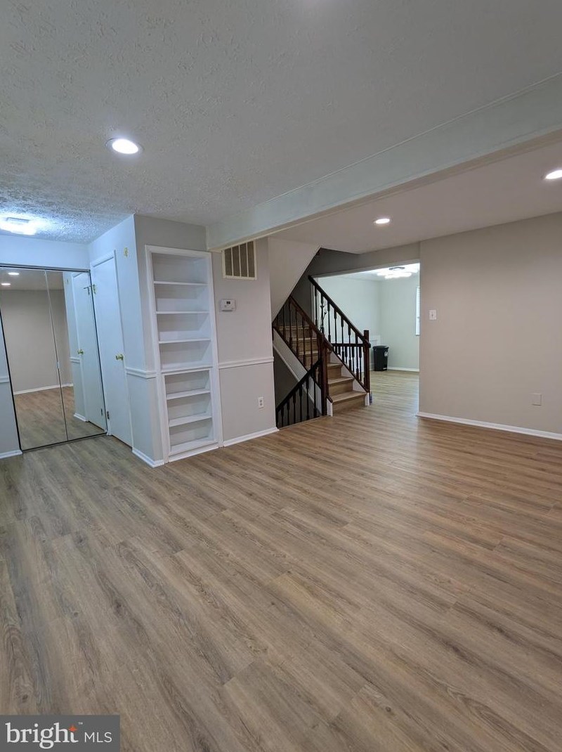 2996 Paddock Wood Ct, Vienna, VA 22124