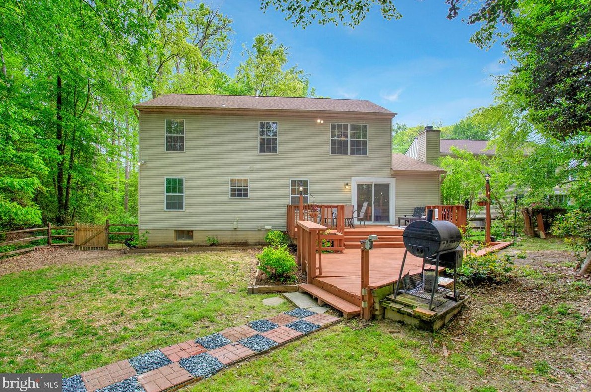 10420 Calumet Grove Dr, Fairfax VA  22032-3801 exterior