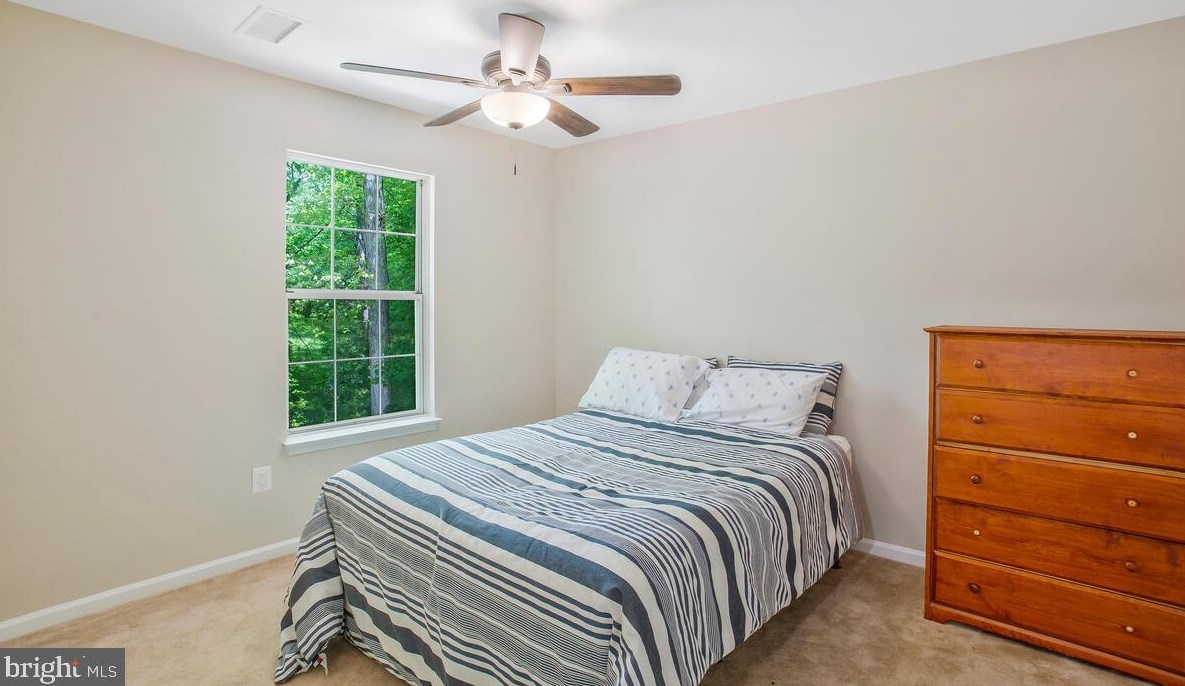 10420 Calumet Grove Dr, Fairfax VA  22032-3801 exterior