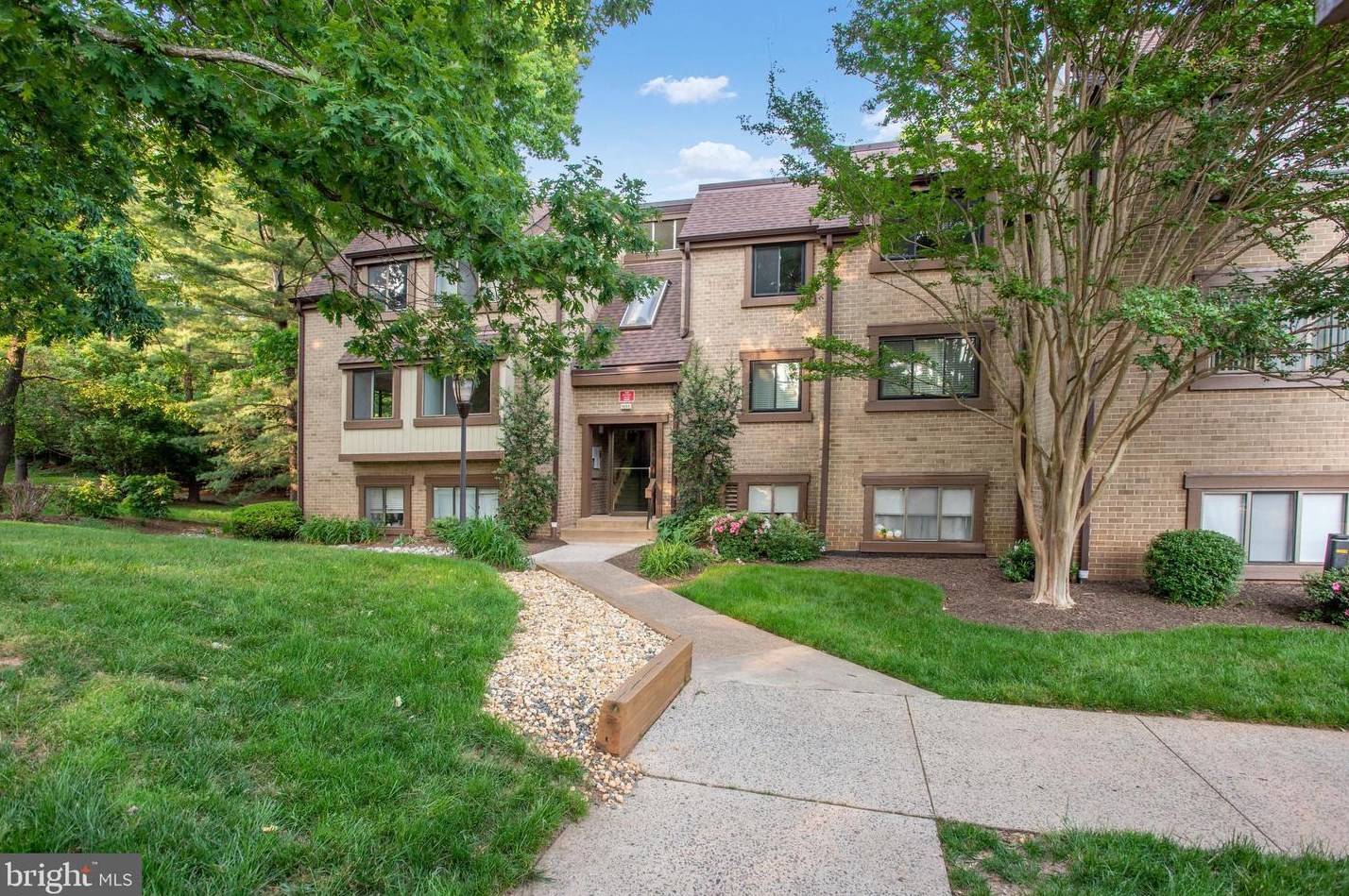 1655 Parkcrest Cir #6a/200, Herndon, VA 20190