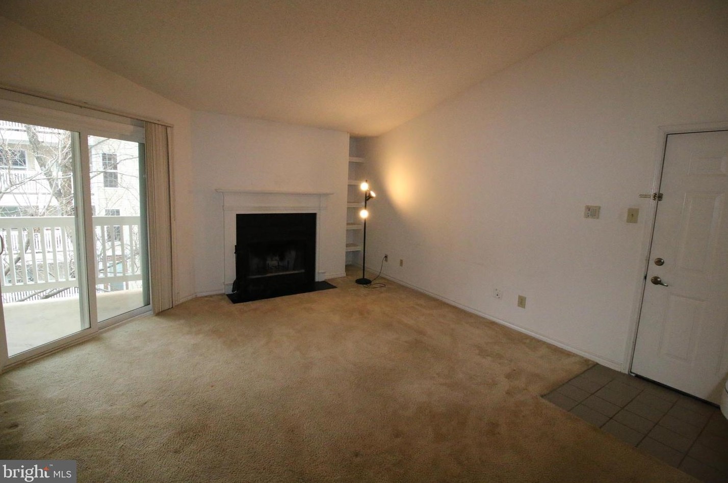 1530 Lincoln Way #302, Mc Lean, VA 22102