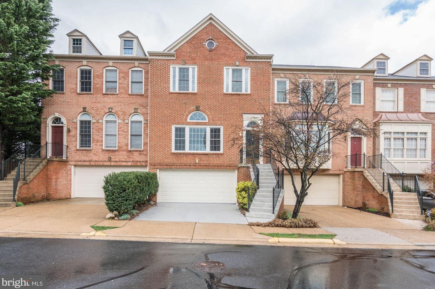 8503 Westown Way, Vienna, VA 22182