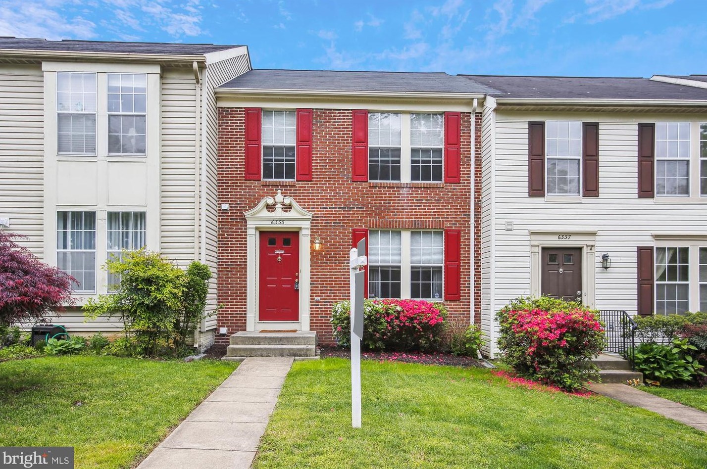 6335 Littlefield Ct, Centreville, VA 20121-3571