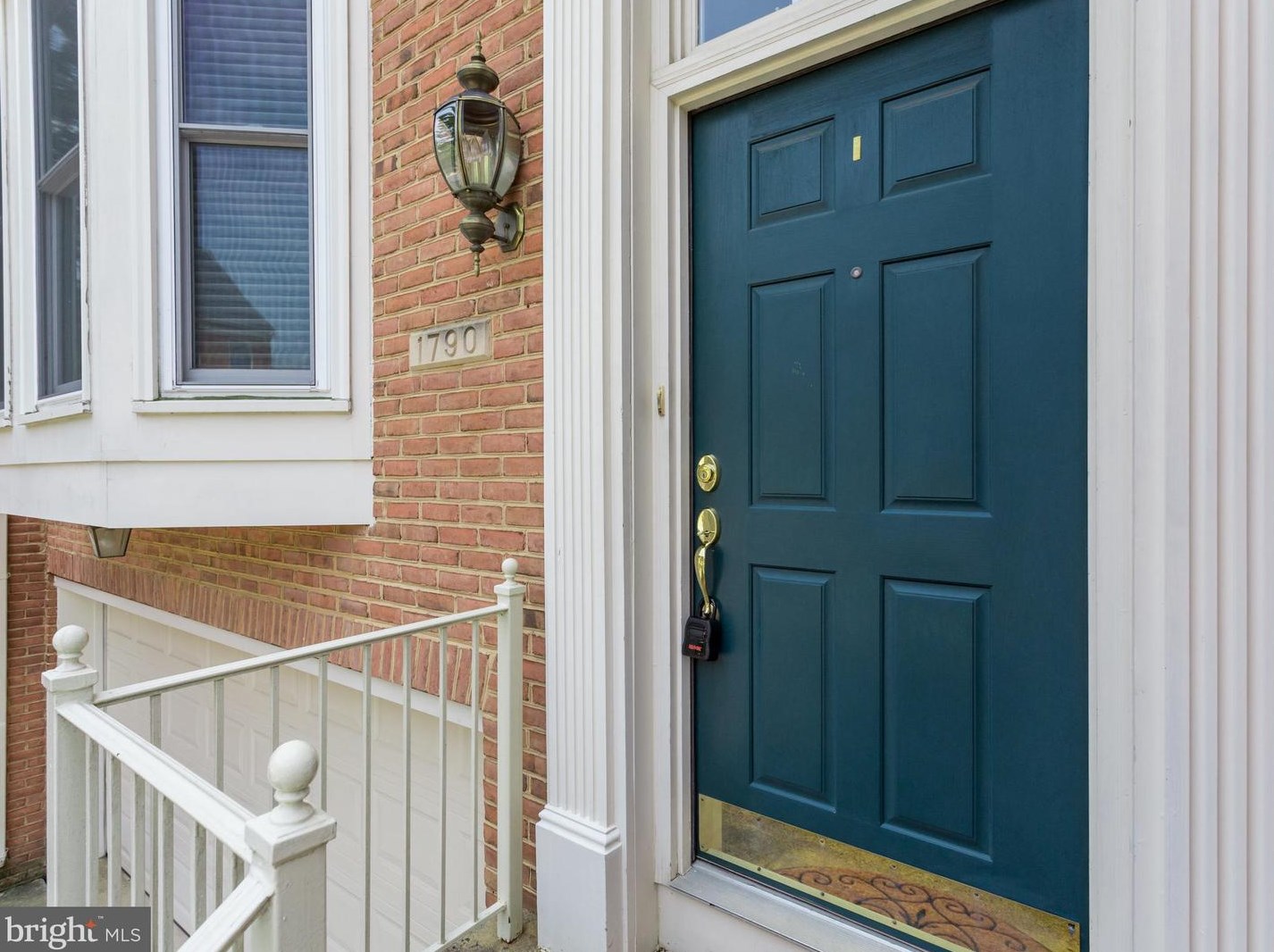 1790 Dawson St, Vienna, VA 22182
