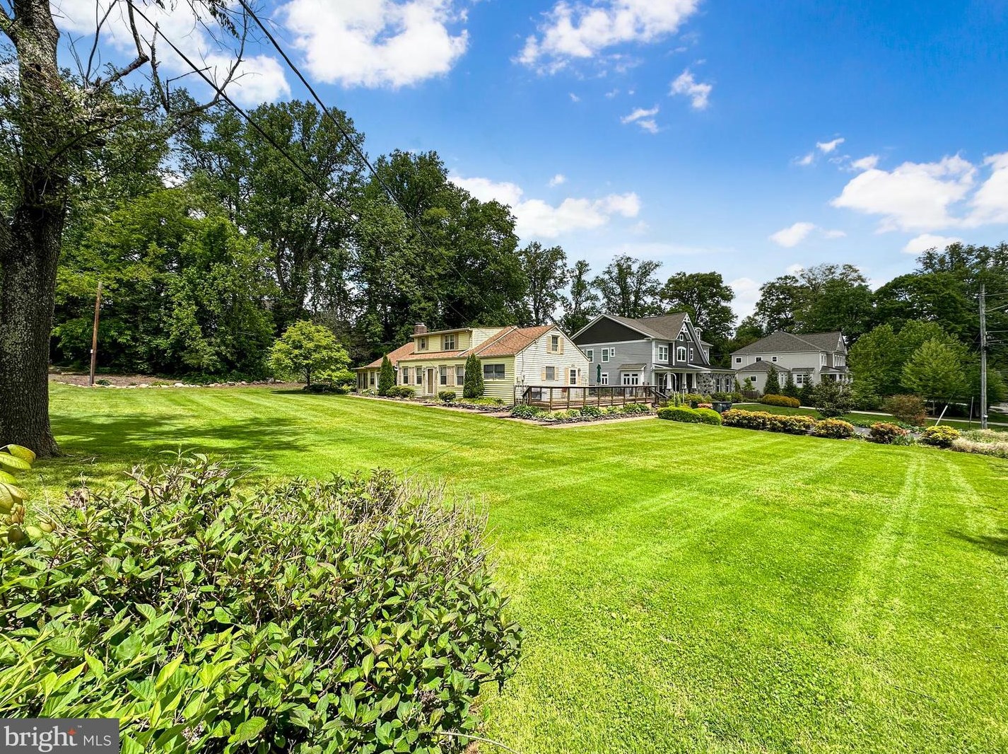 10142 Pine St, Vienna, VA 22124
