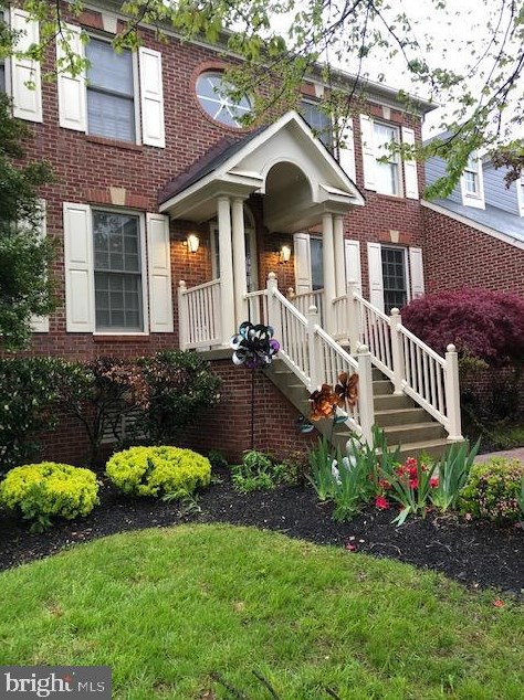 13416 Marble Rock Dr, Fairfax, VA 20151