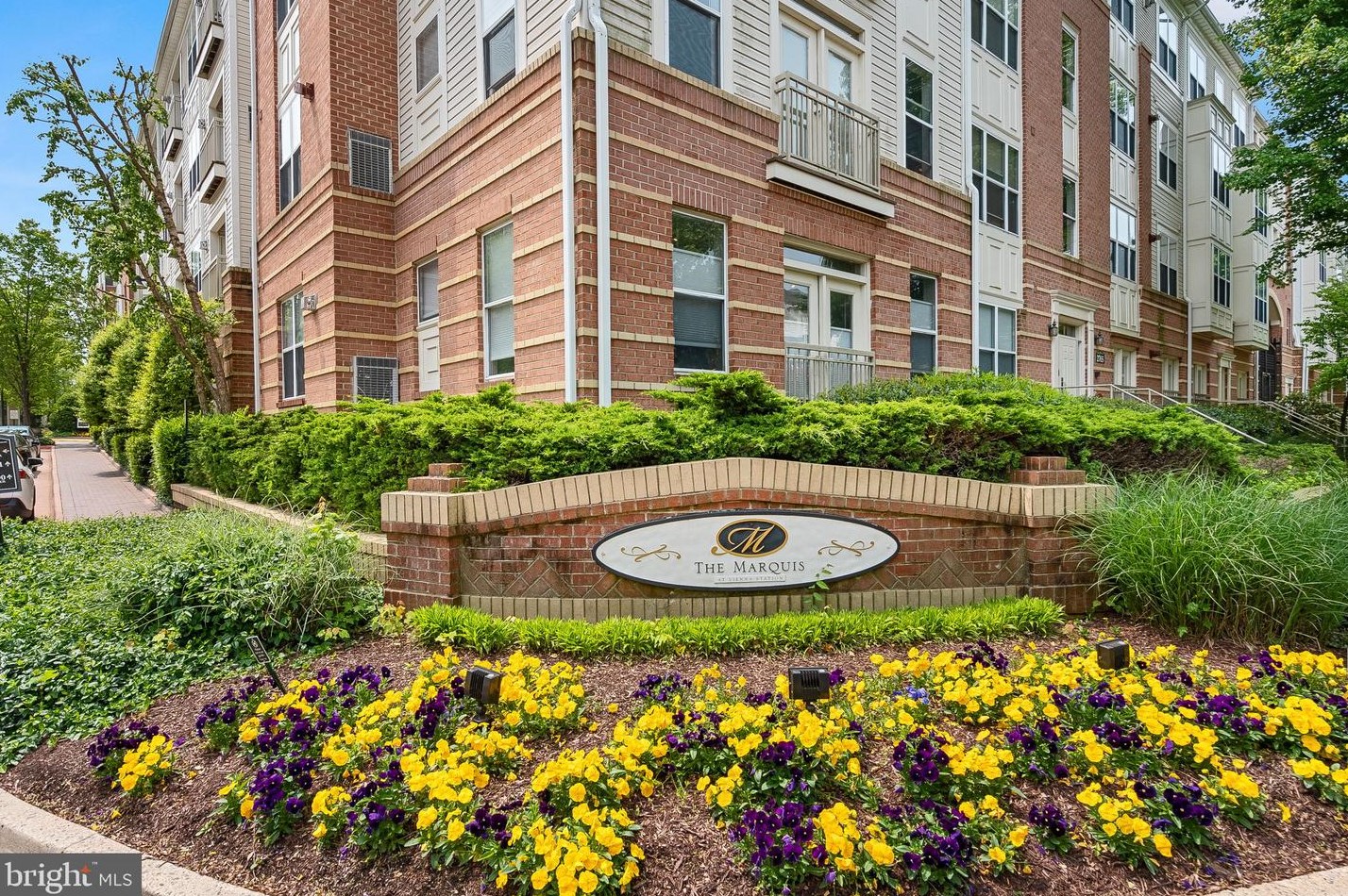 9480 Virginia Center Blvd, Vienna VA  22181-6150 exterior