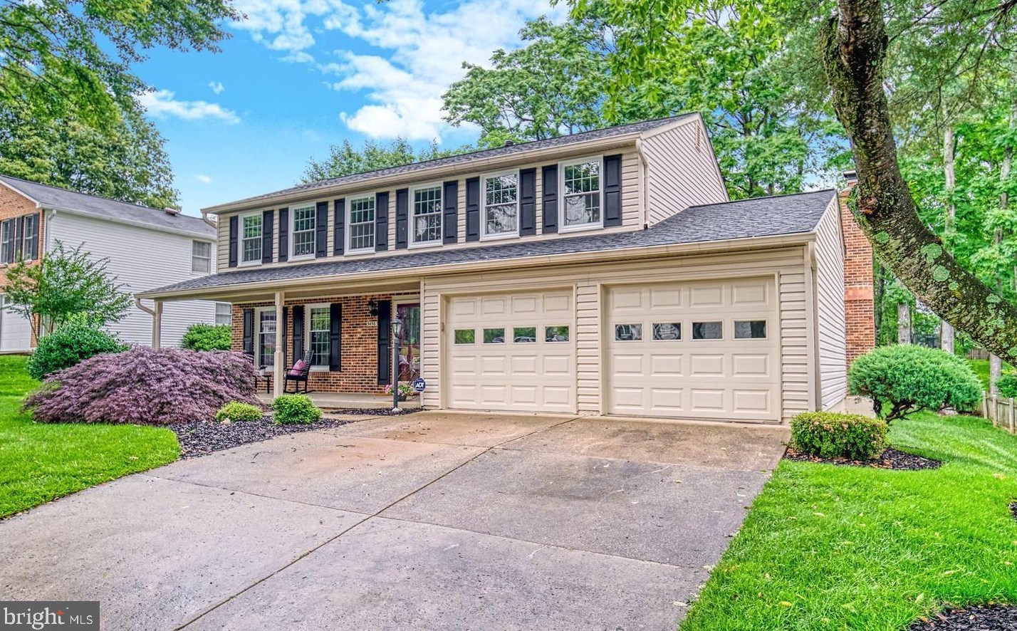 9456 Onion Patch Dr, Springfield, VA 22015