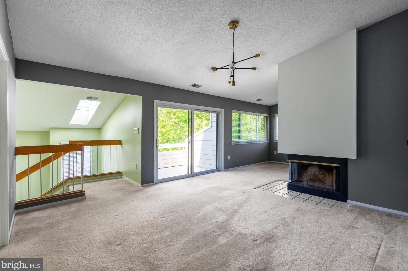 1983 Villaridge Dr #1983b, Herndon, VA 20191