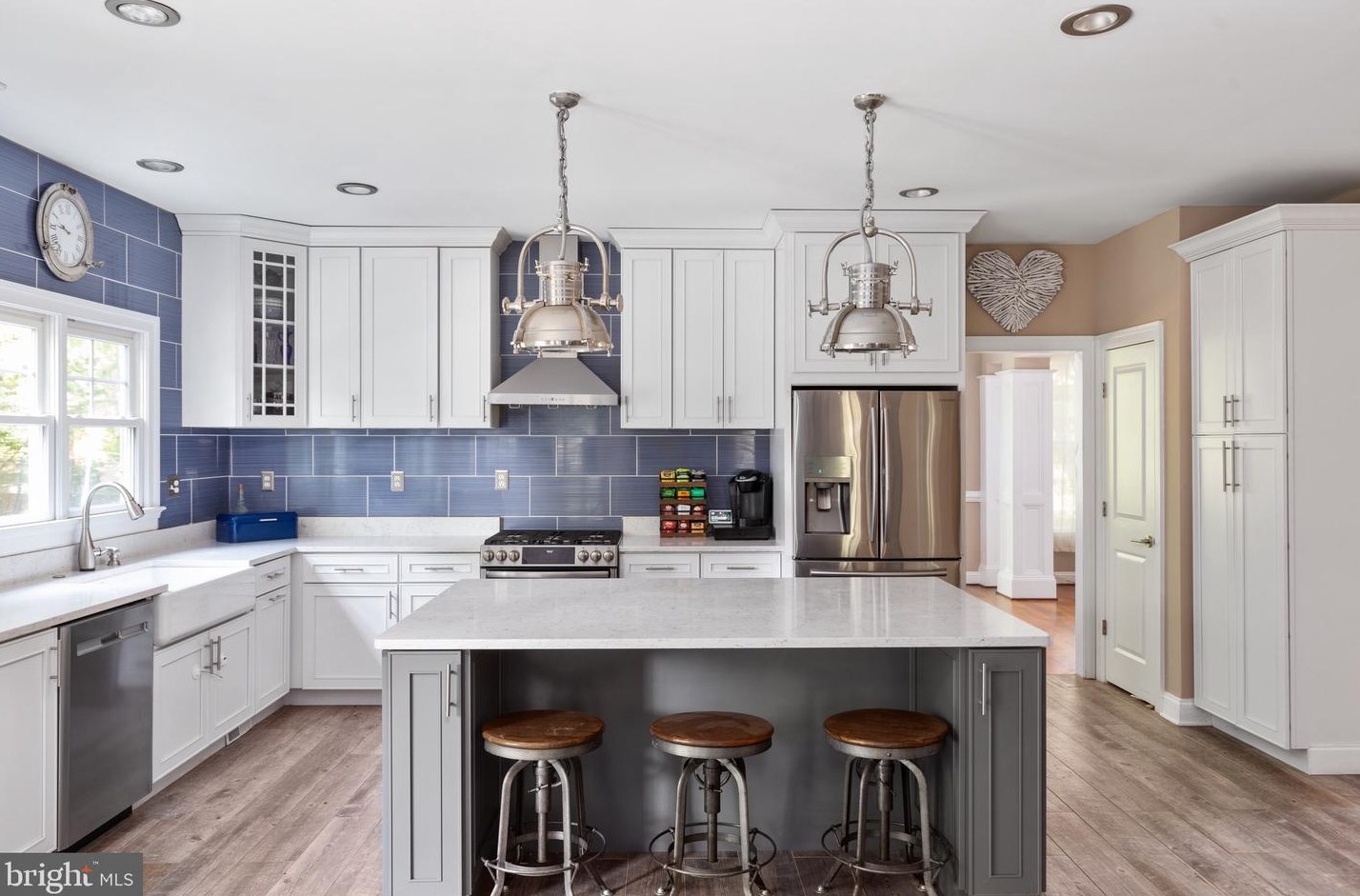 1410 Patrick Cir, Vienna, VA 22180-6737